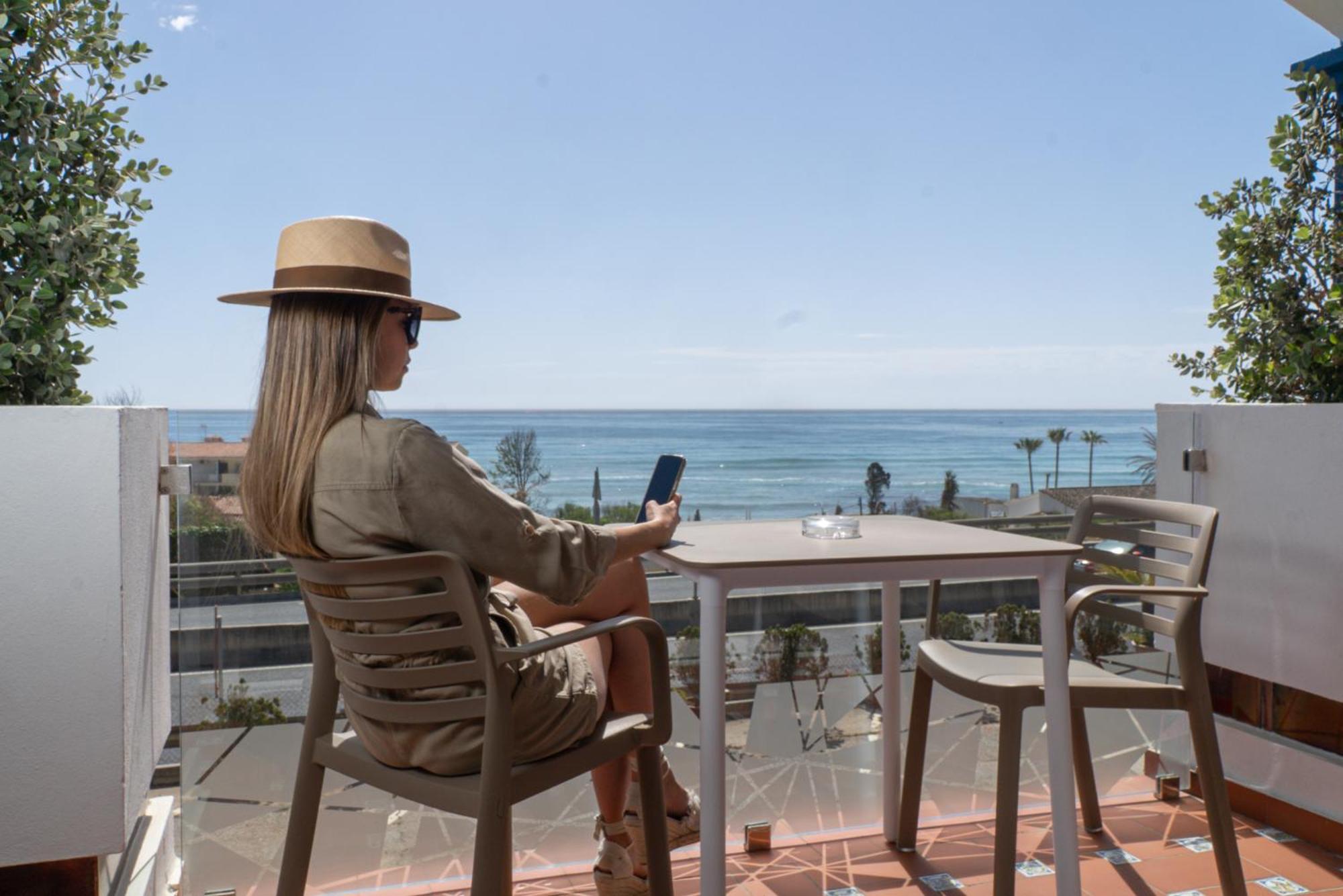 Hotel Piedra Paloma By Croma Estepona Exterior photo